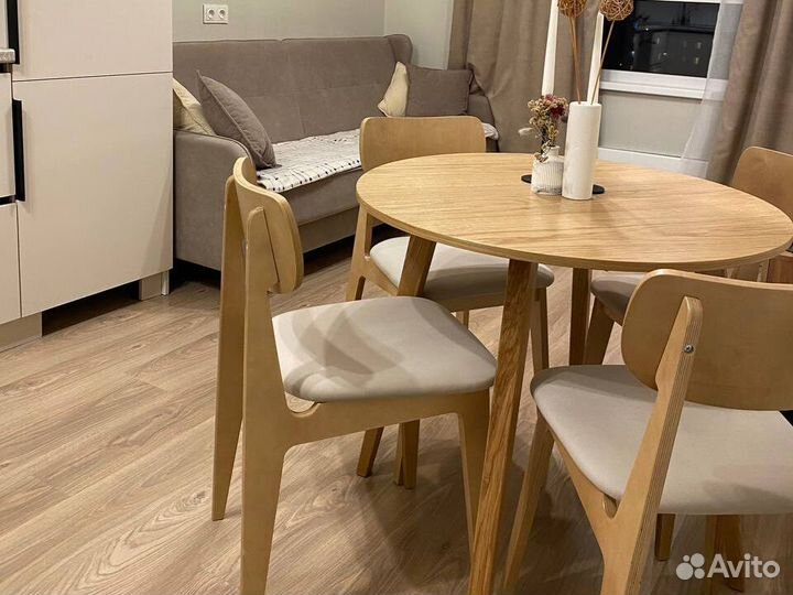 Стул из натурального дерева