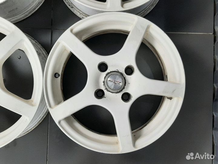 Диски литые R15 на Chevrolet Lachetti