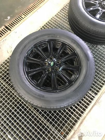 Комплект оригинальных летних колес R18 Land Rover