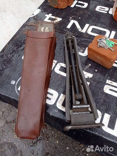 Винтовой домкрат СССР