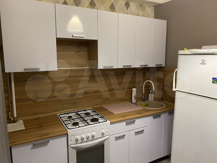 2-к. квартира, 43 м², 1/5 эт.