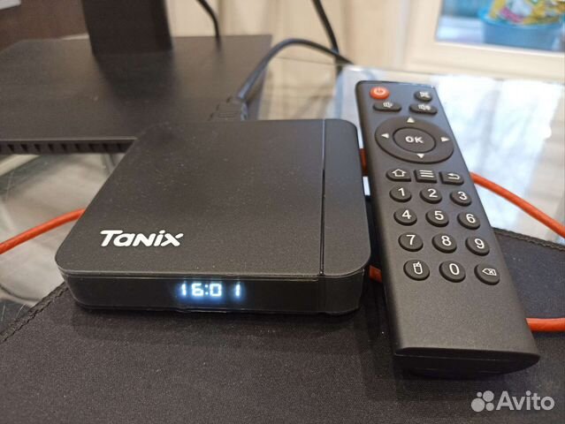 Смарт тв tanix w2 2/16Гб без абонентской платы