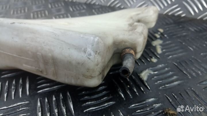 Бачок расширительный KIA sorento 1 2009