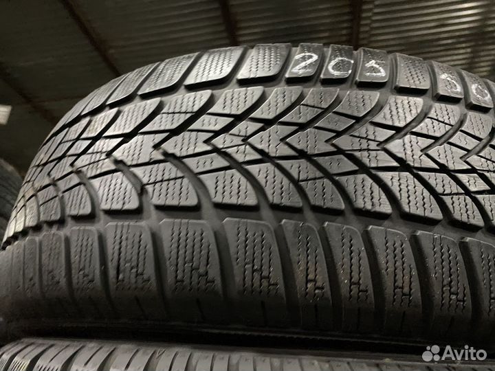 Dunlop SP Winter Sport 4D 205/50 R17 93V