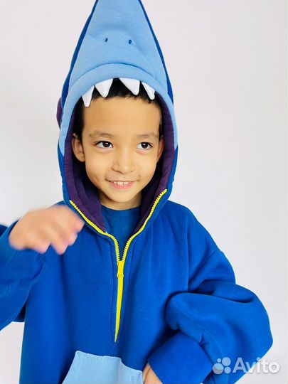 Leon Акула Бравл старс