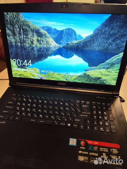 Игровой ноутбук msi gl72 7qf