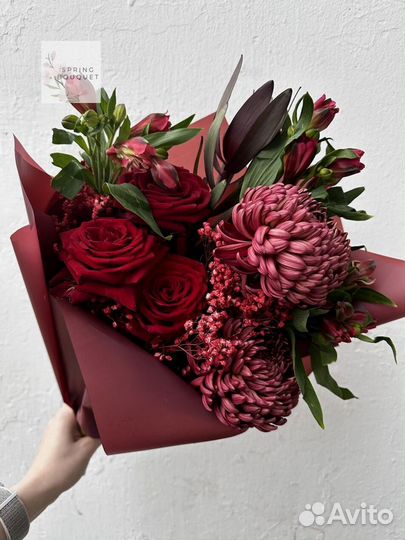 Букеты роз 25 штук