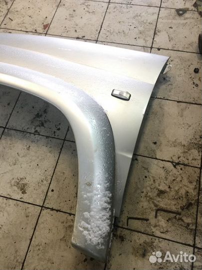 Крыло левое Uaz Patriot