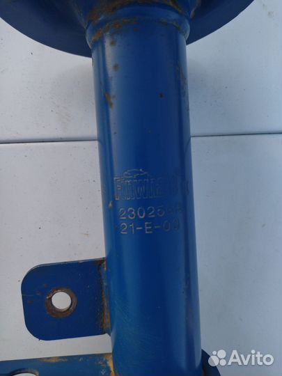 Задняя стойка на chevrolet lacetti