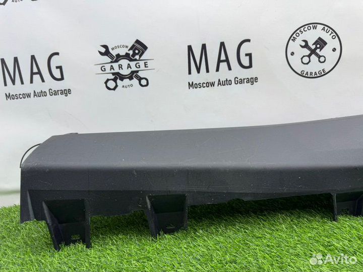 Накладка порога правая Bmw X5 G05 B57D30A 2019
