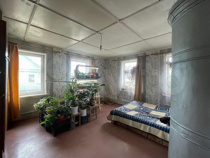 Дом 59,6 м² на участке 6 сот.