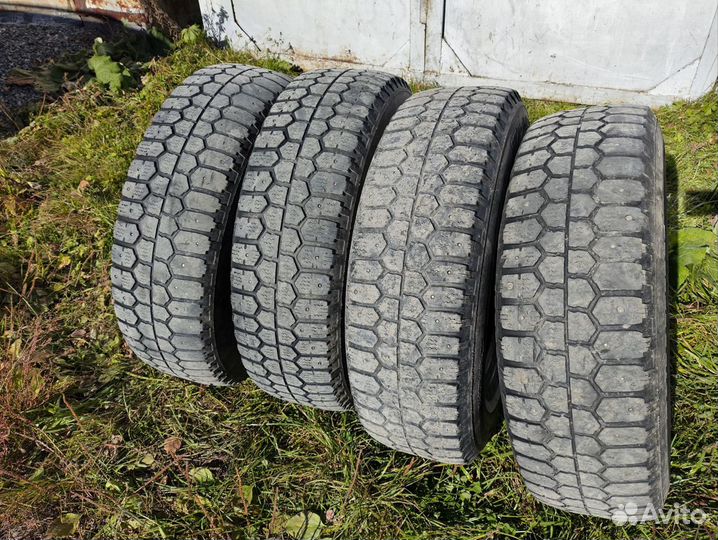 Зимняя резина r15 75 215