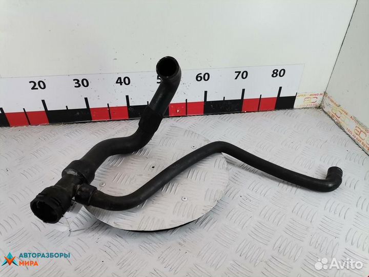 Патрубок радиатора Volkswagen Passat B5 1998