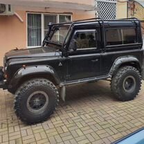 Land Rover Defender 2.5 MT, 1997, 168 600 км, с пробегом, цена 1 400 000 руб.