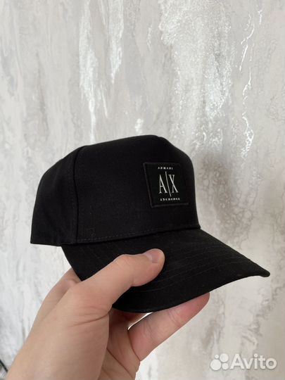 Бейсболка Armani Exchange