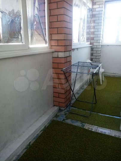 Комната 10 м² в 6-к., 2/2 эт.