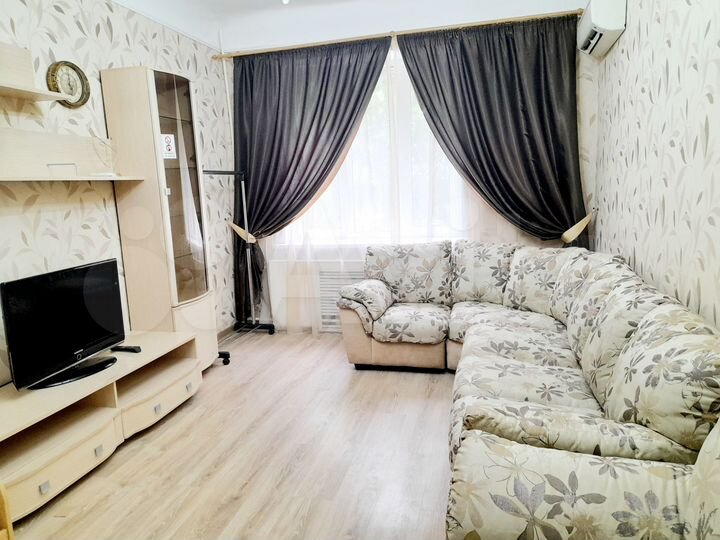 2-к. квартира, 55 м², 1/5 эт.