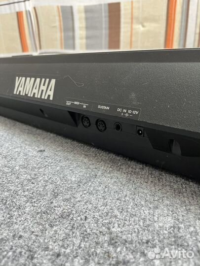 Синтезатор Yamaha PSR-320