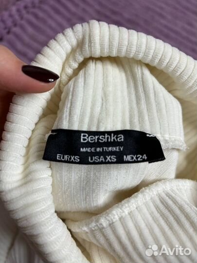 Укороченный свитер bershka