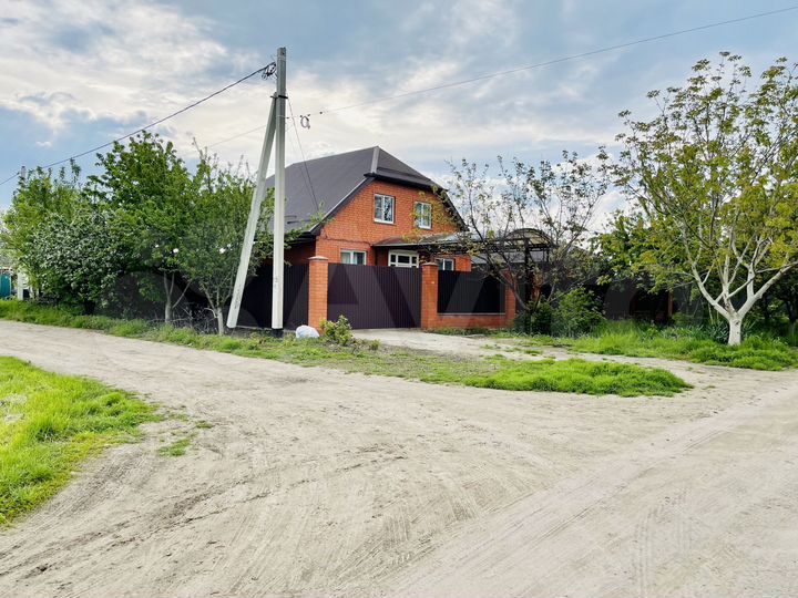 Дом 153,6 м² на участке 5,2 сот.