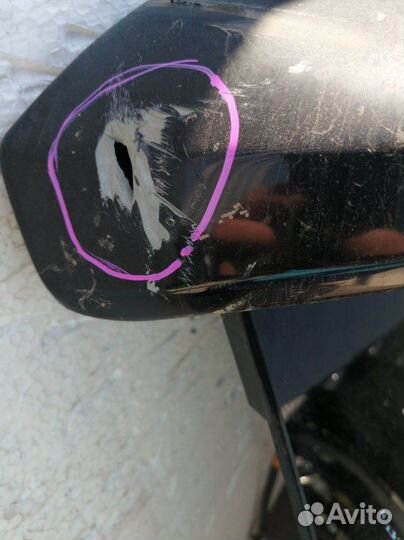 Дверь багажника Toyota Noah AZR60