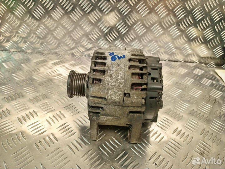Генератор Renault Duster 8200404459