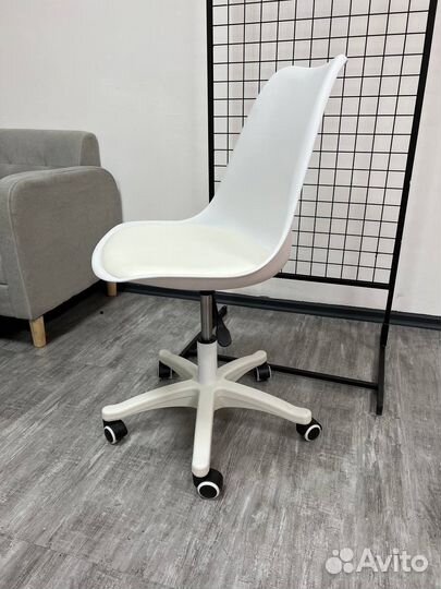 Компьютерный стул IKEA