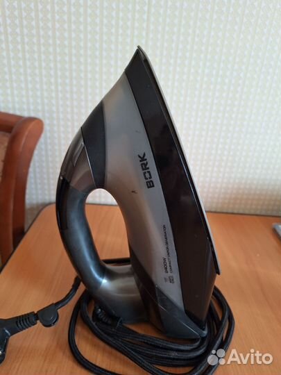 Утюг bork