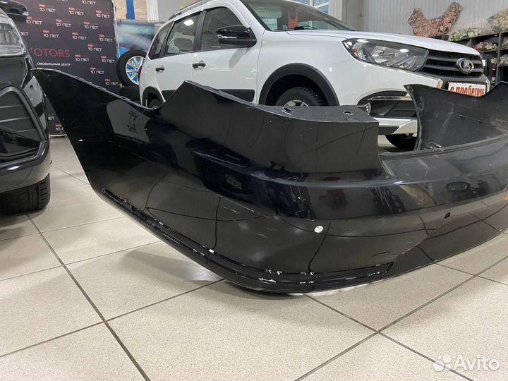Бампер задний Volskwagen Passat B7