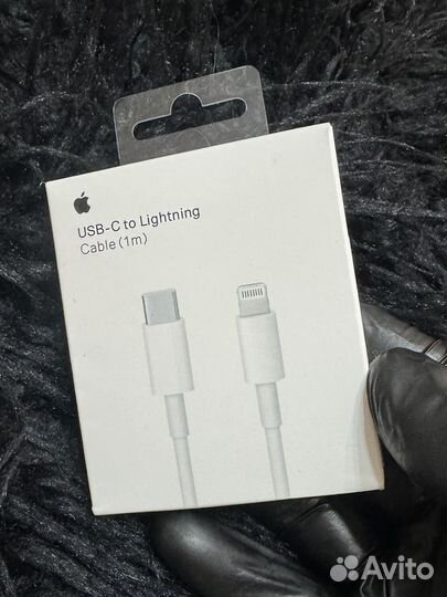 Кабель Type C to Lightning