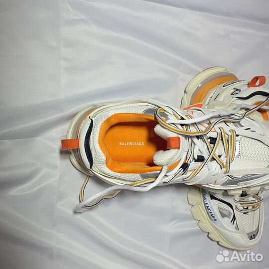 Balenciaga track 1 white orange