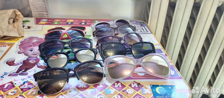 Солнечные очки женские