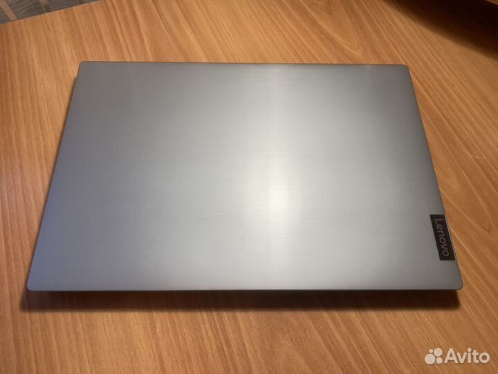 Ноутбук Lenovo (12 озу, Ryzen 5, Vega 8)