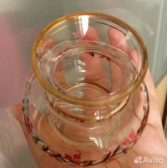 Стеклянная вазочка 