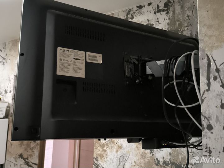 Телевизор ЖК philips 32 дюйма