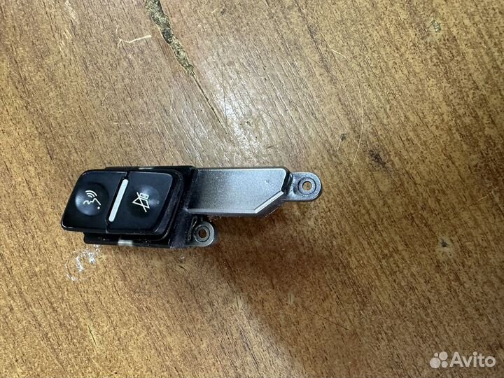 Кнопка руля Kia Sorento 2 2009-2012