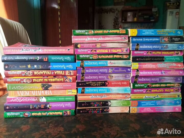 Книги современный женский детектив