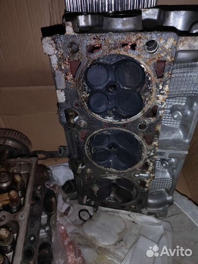 Головка блока цилиндров Chrysler LHS 1993-1997