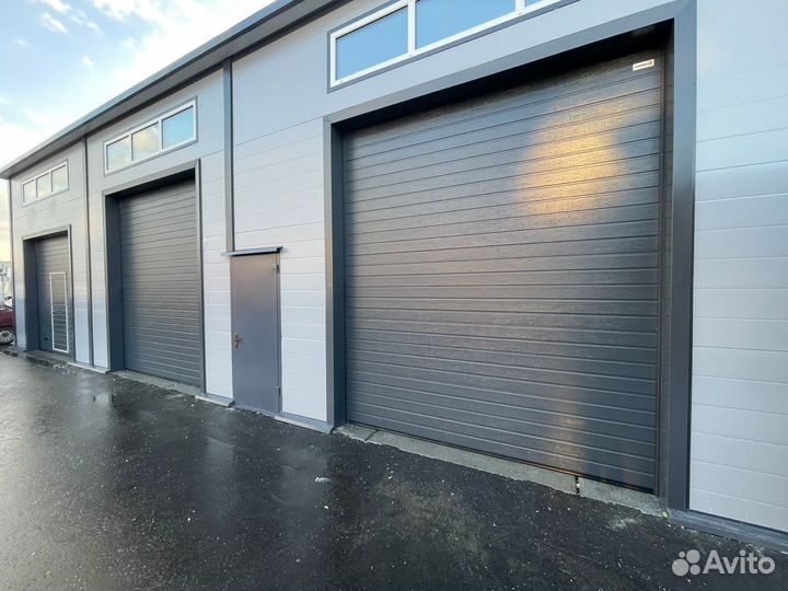Секционные ворота с монтажом