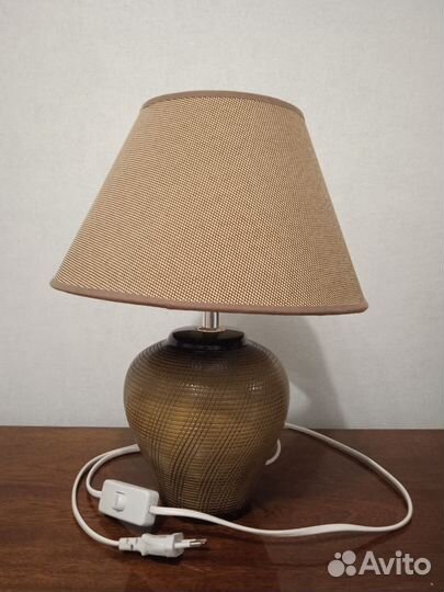 Лампа настольная прикроватная рабочая б/у