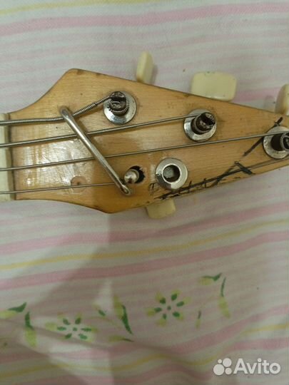 Самодельная бас гитара