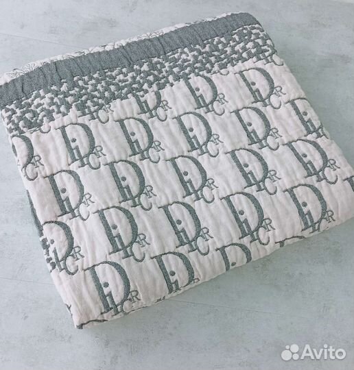 Покрывало брендовое в стиле Dior