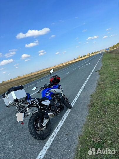 Regulmoto Discovery 400