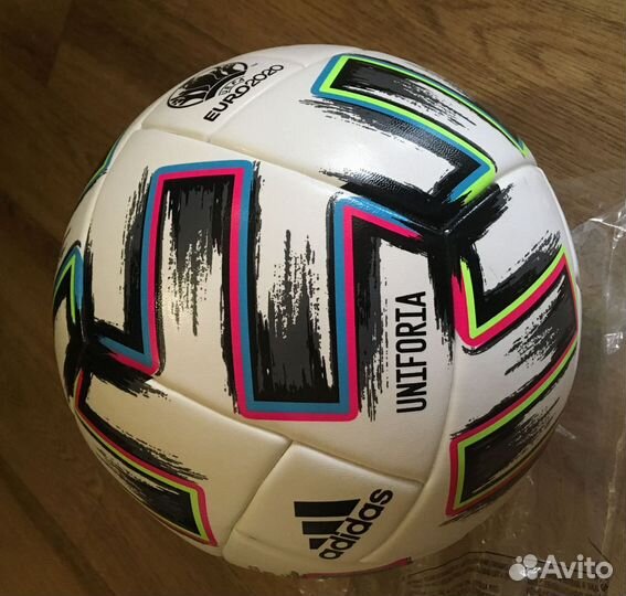 Футбольный мяч Adidas новый оригинал