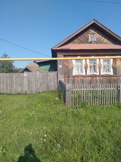 Дом 27 м² на участке 17,6 сот.