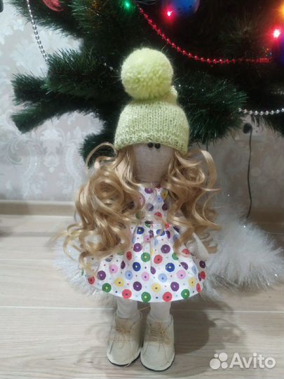 Кукла интерьерная