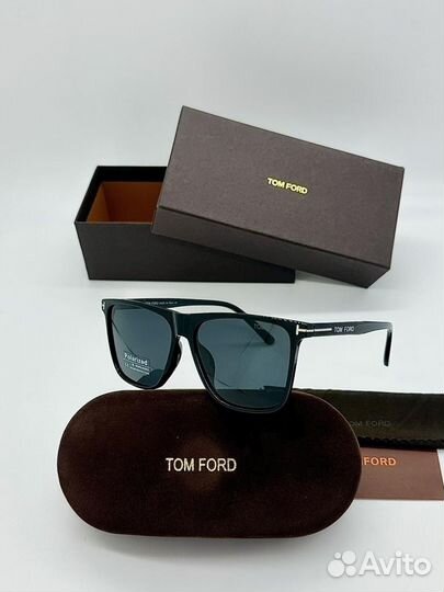 Солнцезащитные очки Tom ford