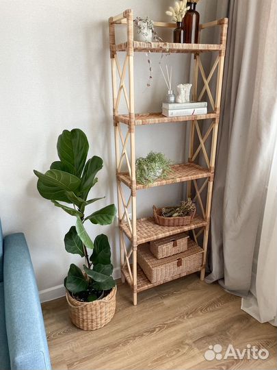Плетенный стеллаж (этажерка)