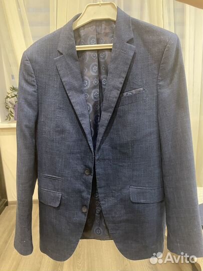 Школьный костюм для мальчика 182 + рубашка