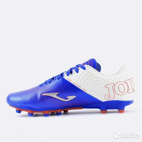 Новые футбольные бутсы Joma